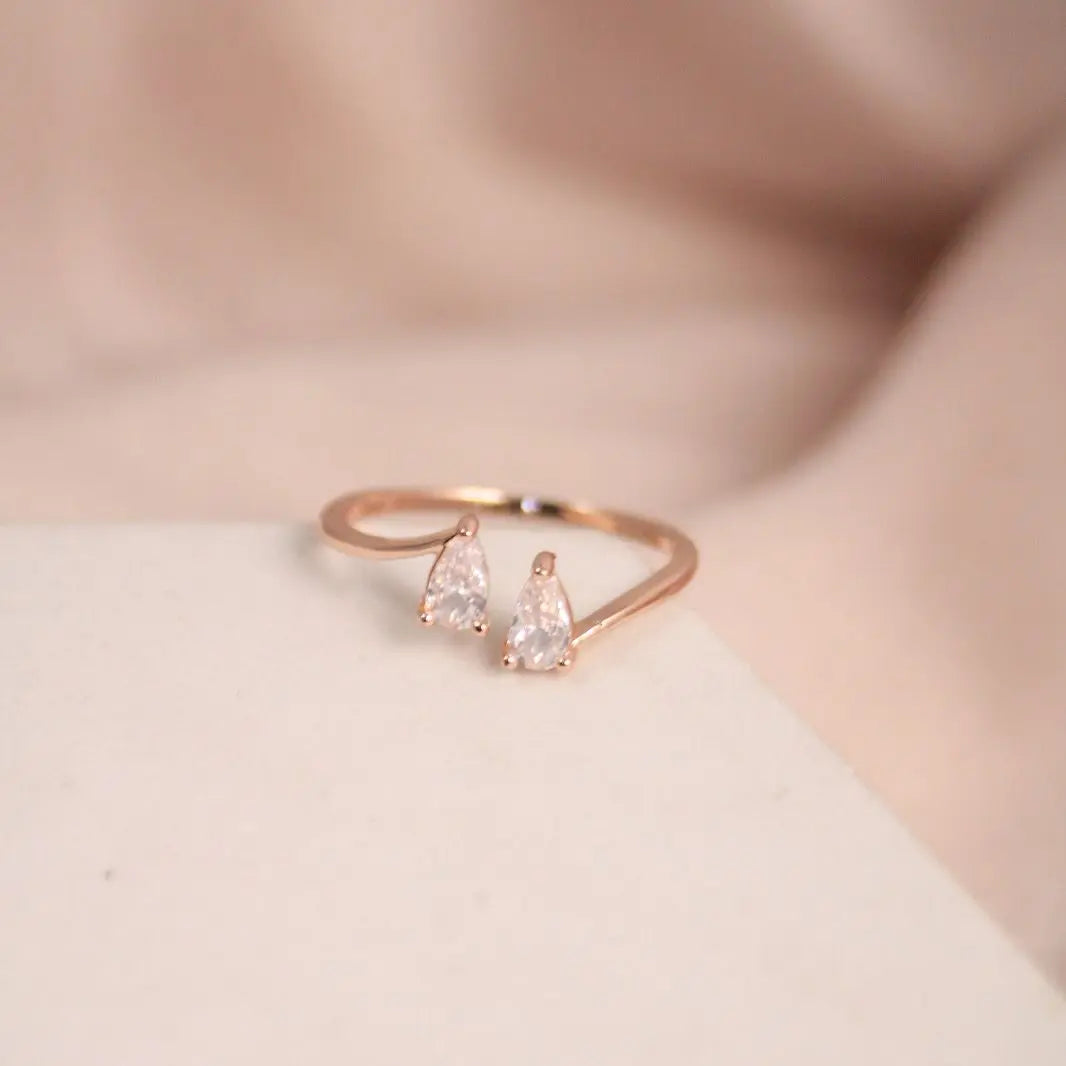 Pretty Lady Diamond Band - Salty Accessories