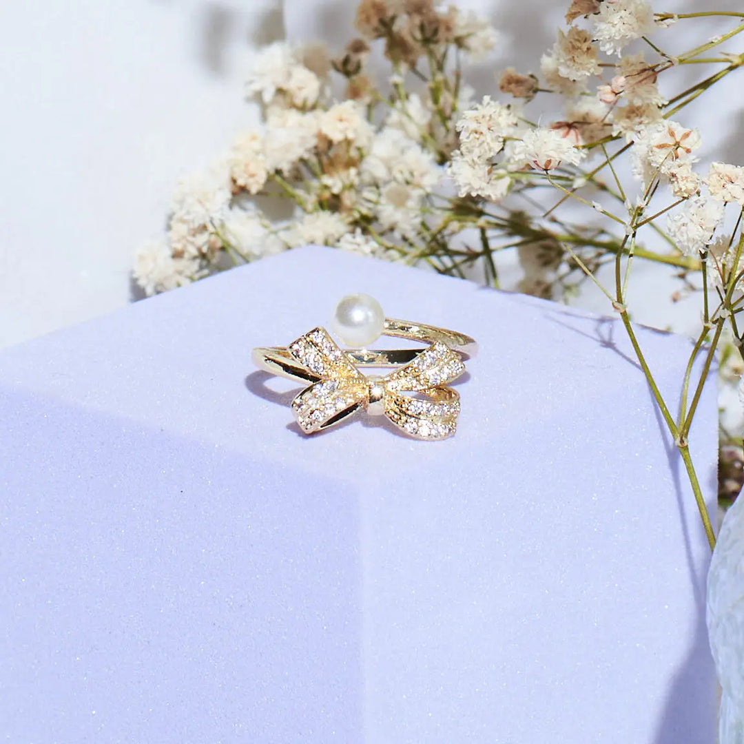 Pure Bow Gold Luminary | Salty