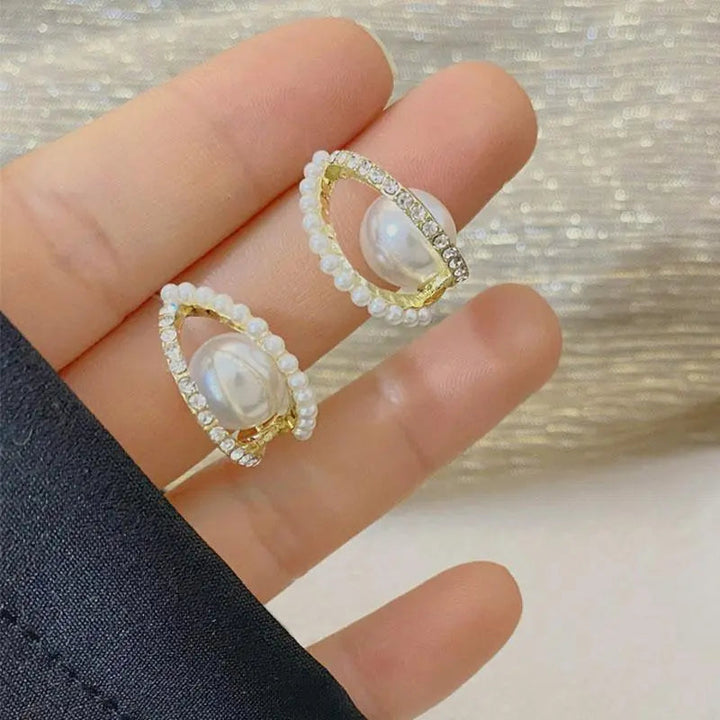 Pure Pearls Classic Studs - Salty Accessories