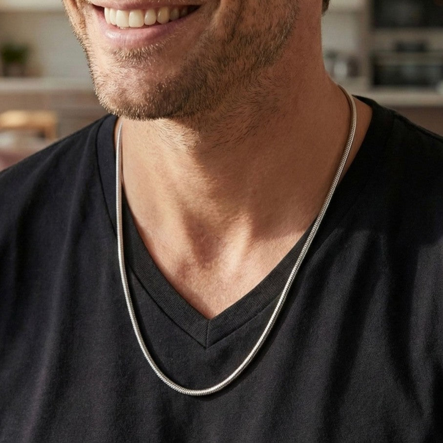 Minimalist Sterling Flow Chain