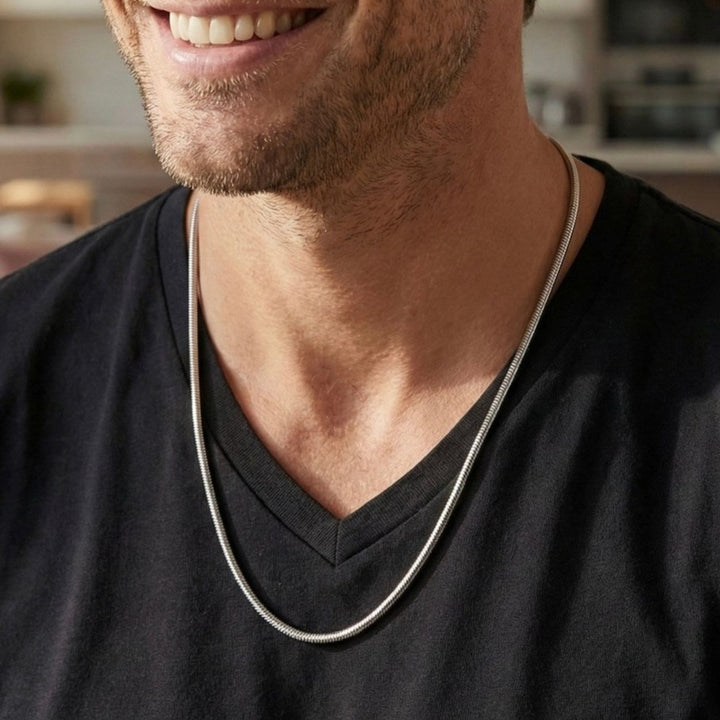 Minimalist Sterling Flow Chain