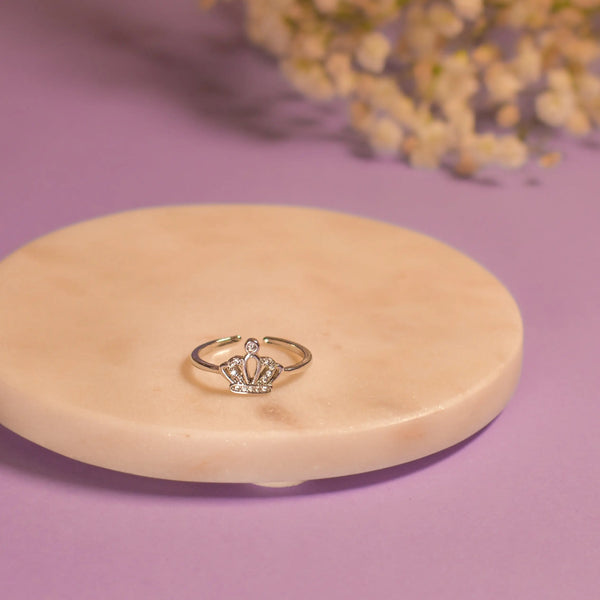 Queen Consort Silver Ring