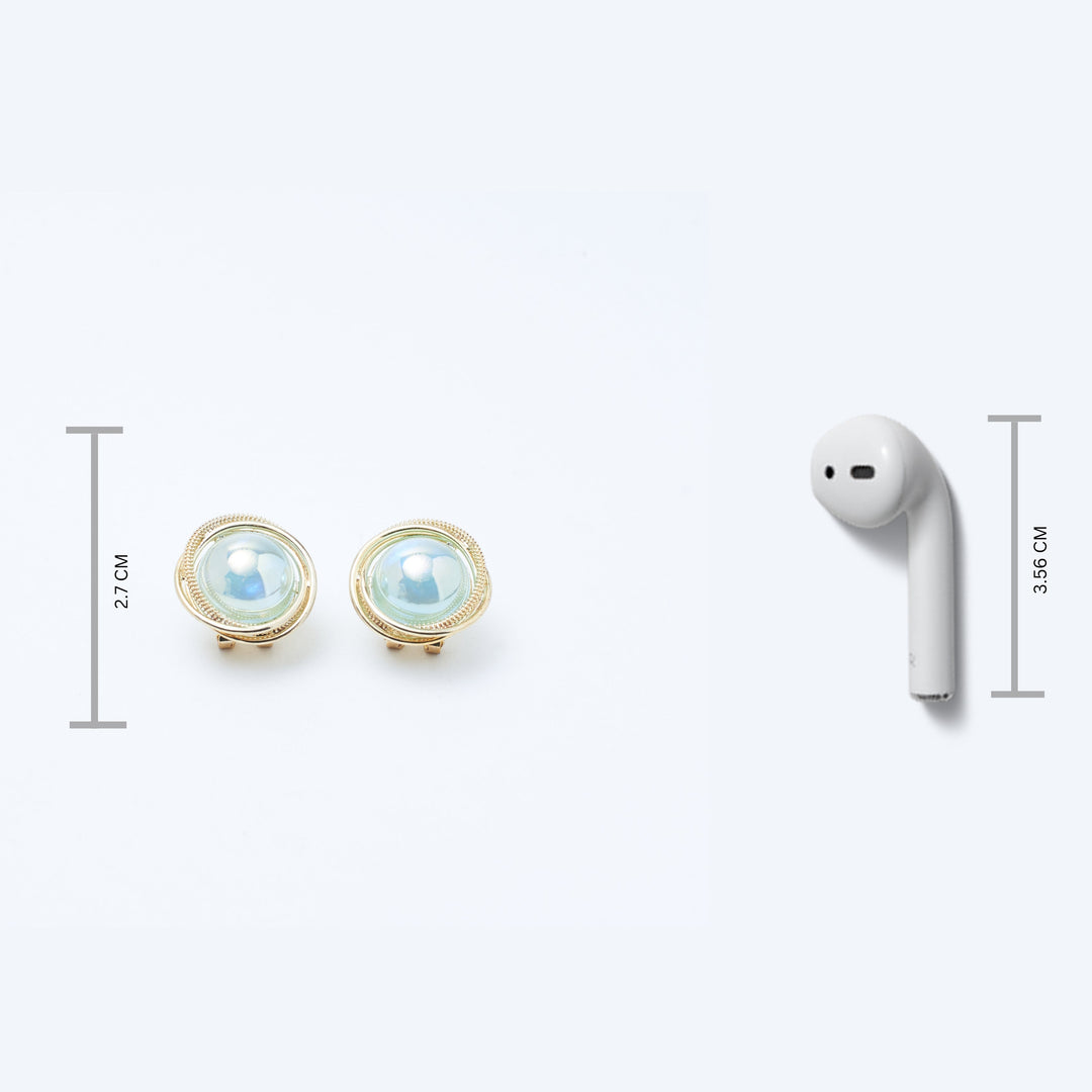 Queen of Pearls Stud - Salty Accessories