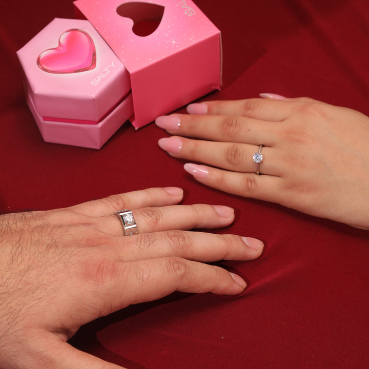 Unity Solitaire Couple ring With Valentine Box