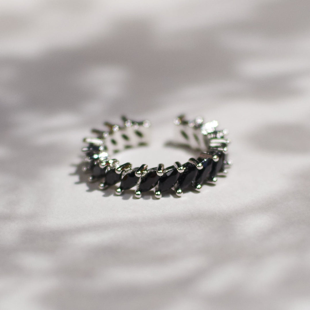 Raven leaf silver tennis ring - Salty Accessories