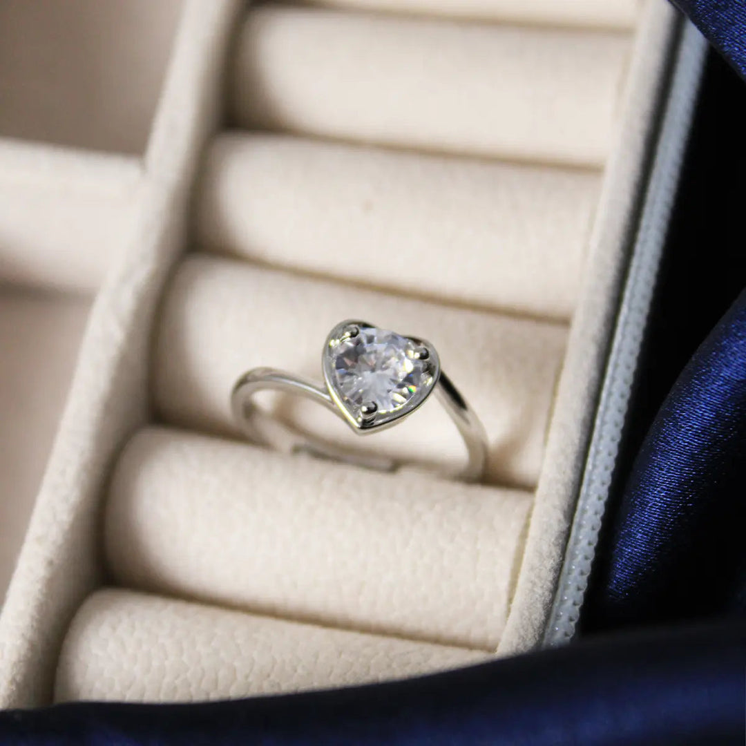 Minimal Heart Silver Band - Salty Accessories