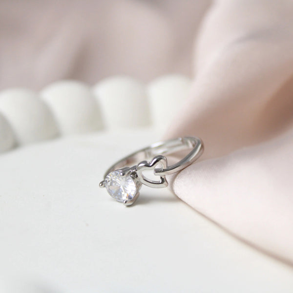 Wonderland Love Ring