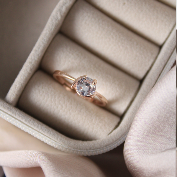Curved Diamond Ring