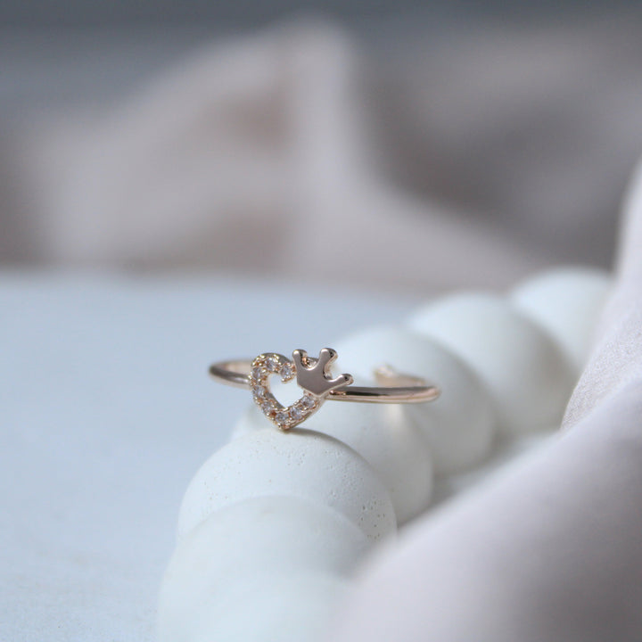 Queen Of Hearts Golden Band - Salty Accessories