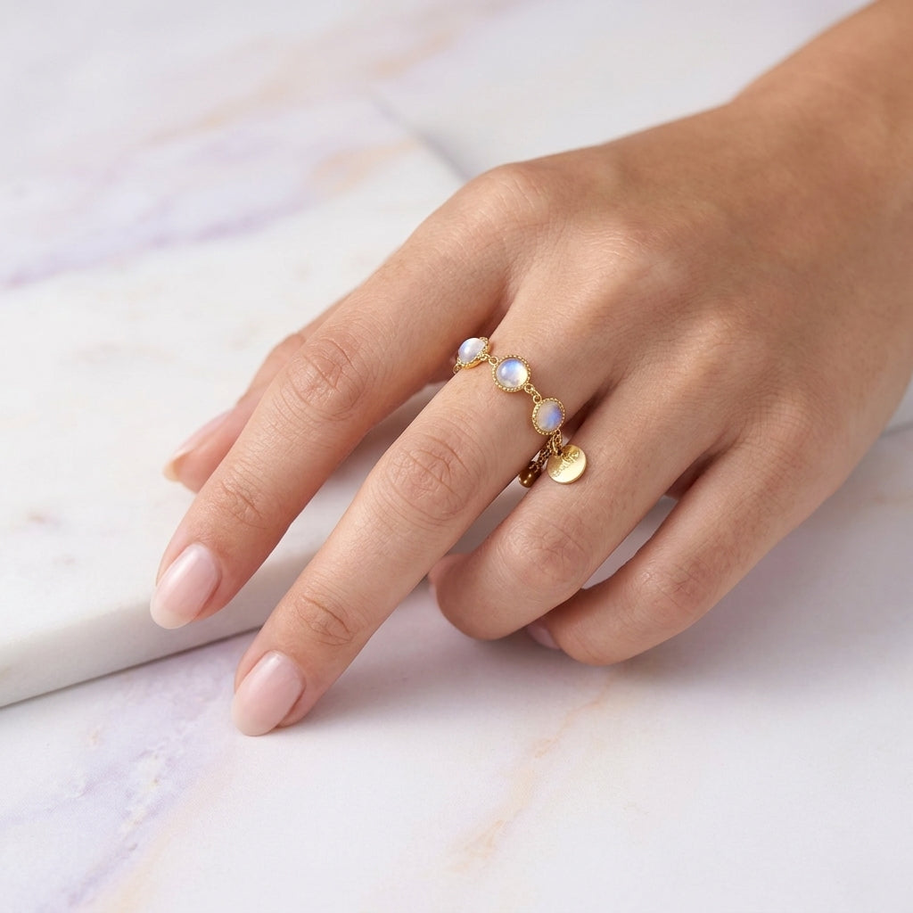 Opalescent Chain Ring