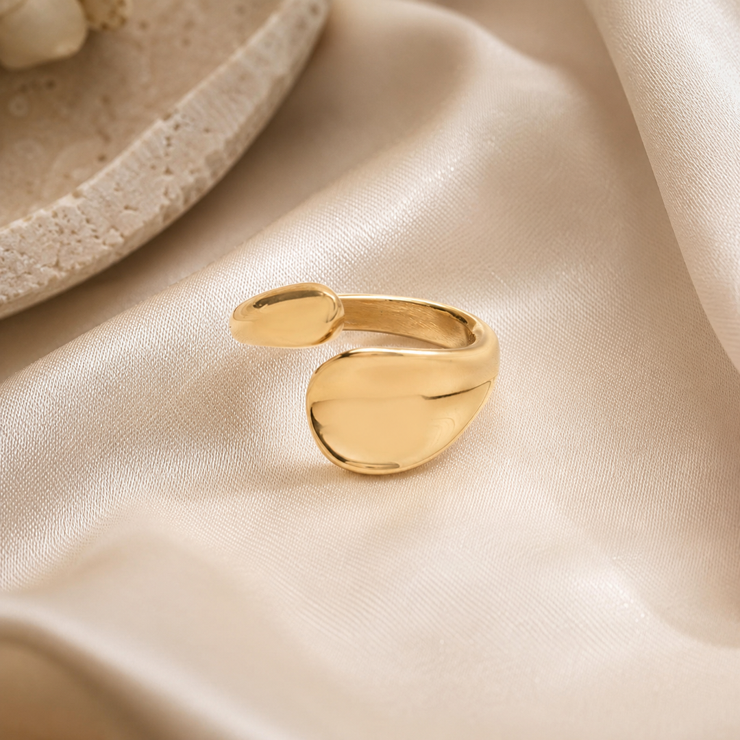 Gilded Glory Ring