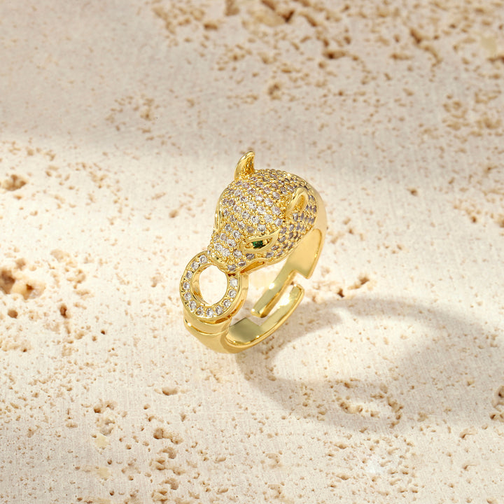 Regal Roar Ring
