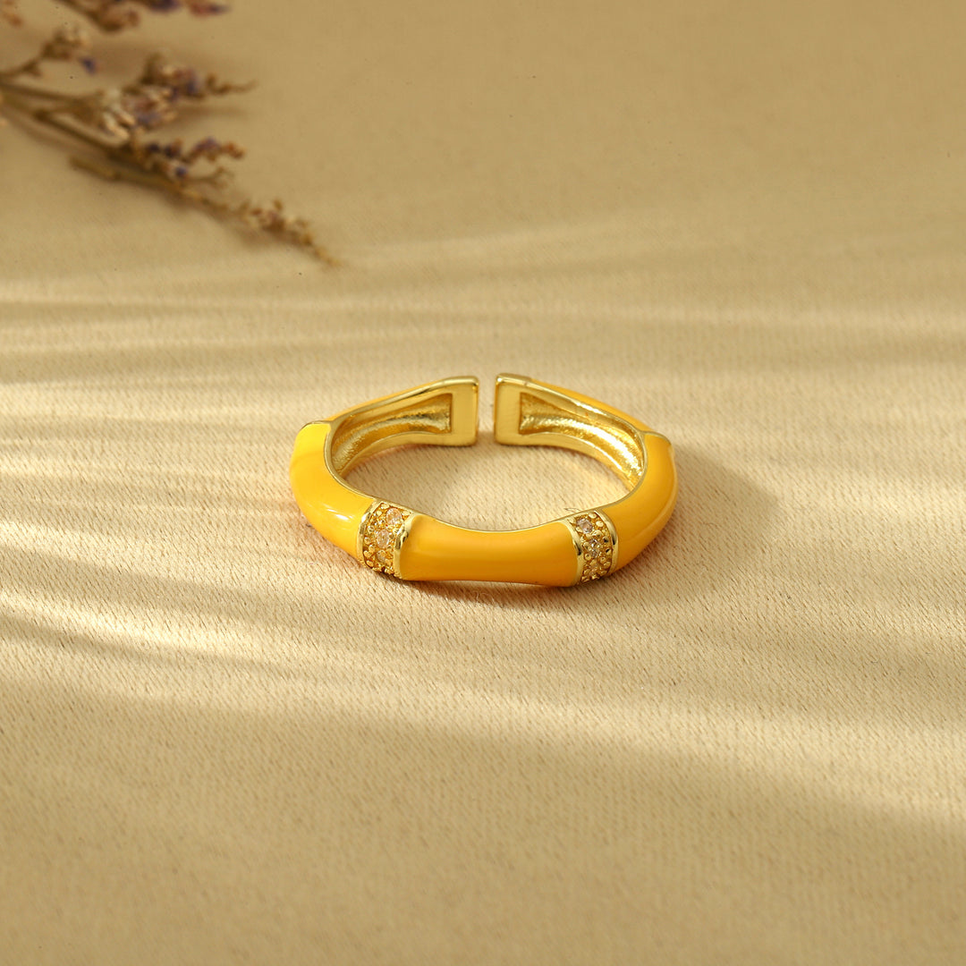 Honeyed Love Ring - Yellow