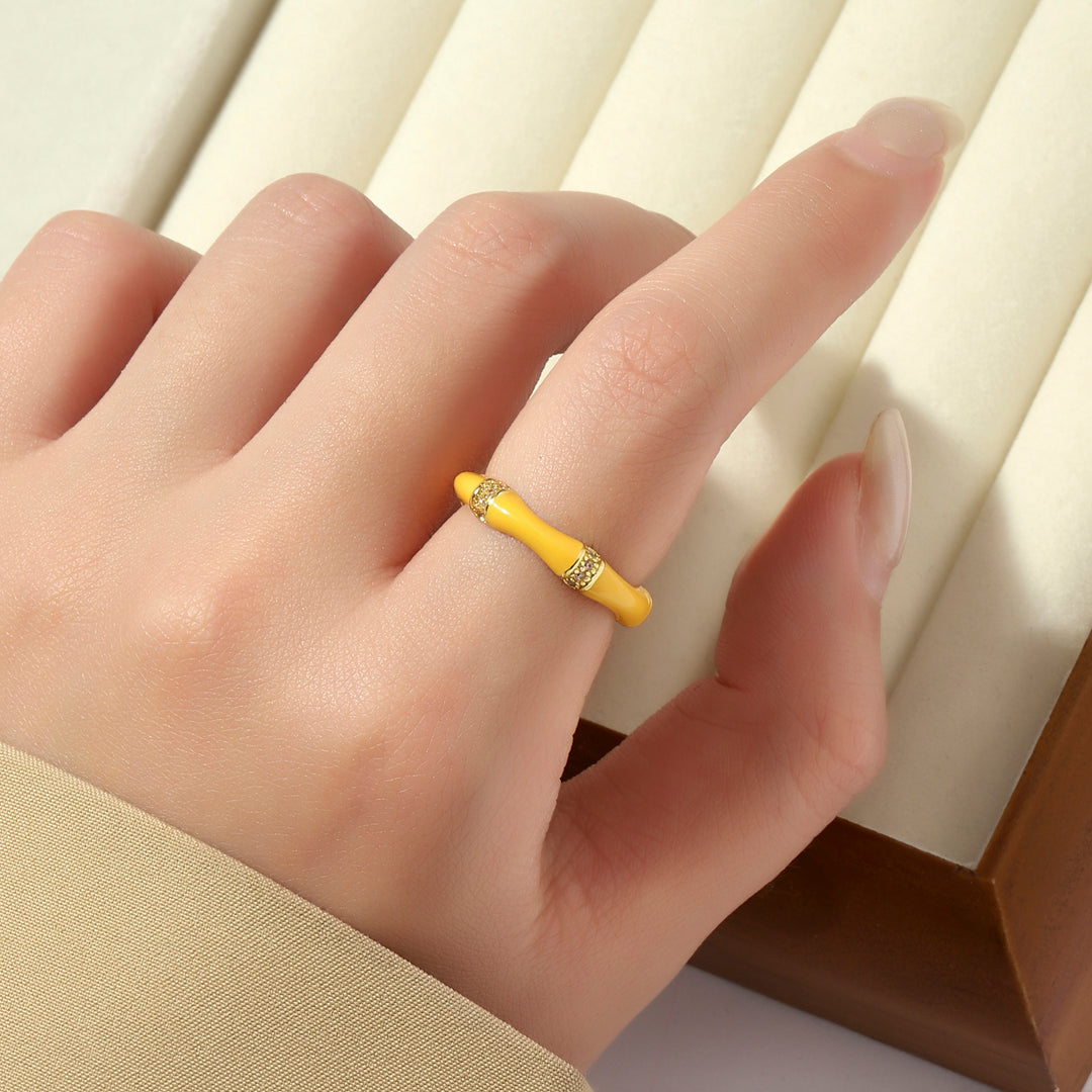 Honeyed Love Ring - Yellow