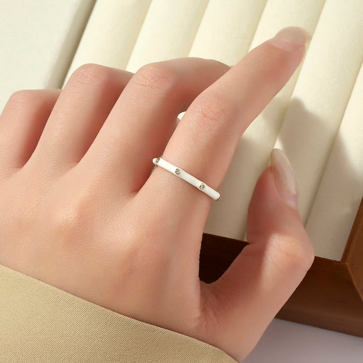 Sinister Splendor Ring - White