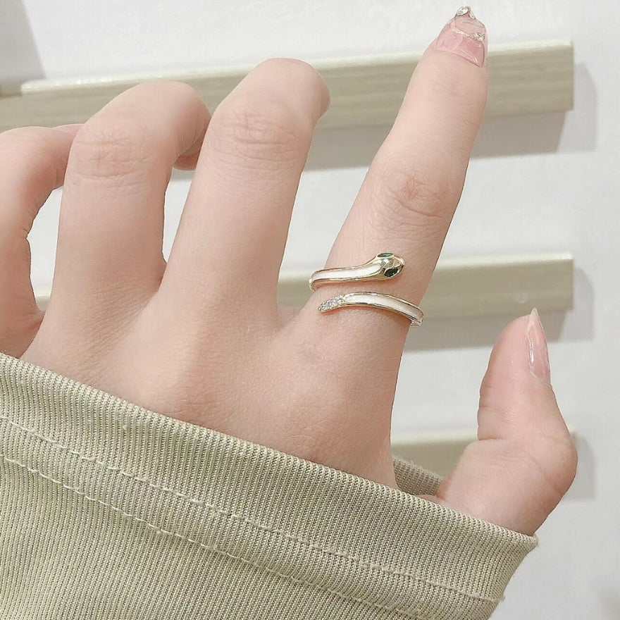 Alys Green Gold Ring - Salty Accessories