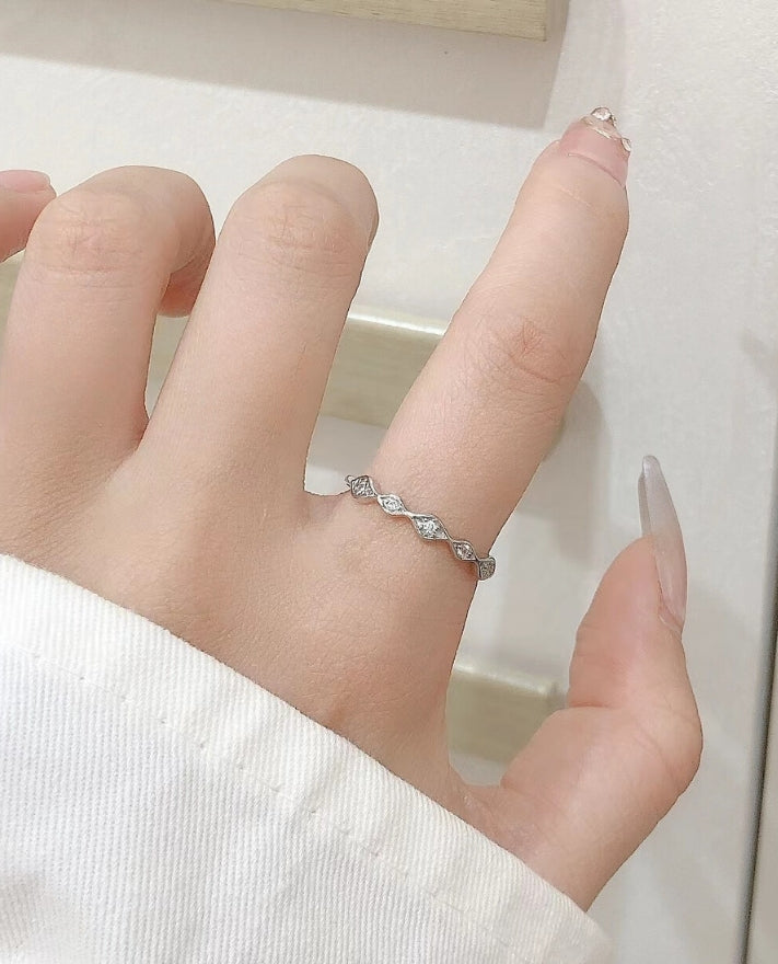 Gia Modern Crystal Silver Ring