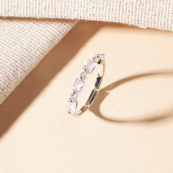 Dara Geo Crystal Silver Ring