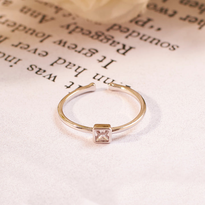 Demi Solitaire Silver Ring - Salty Accessories