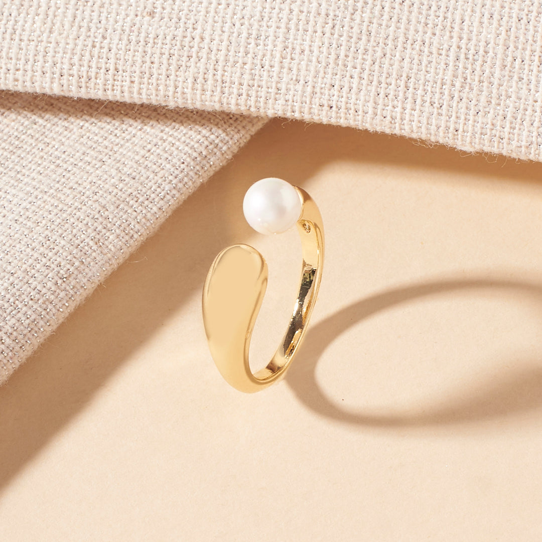 Juniper Pearl Gold Ring - Salty Accessories