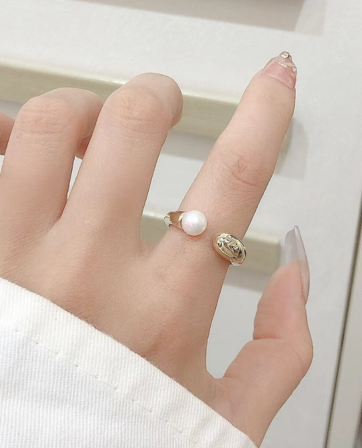 Juniper Pearl Gold Ring - Salty Accessories