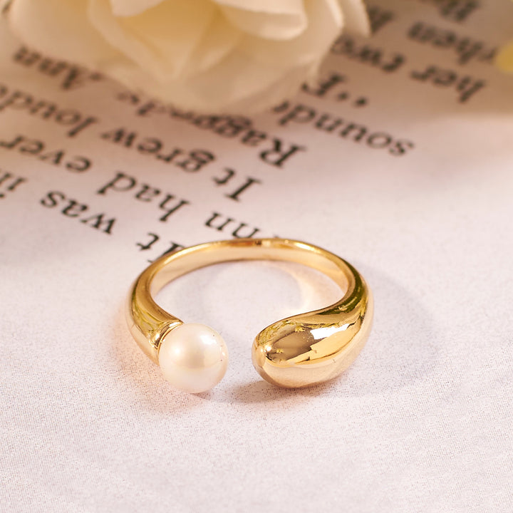 Juniper Pearl Gold Ring - Salty Accessories