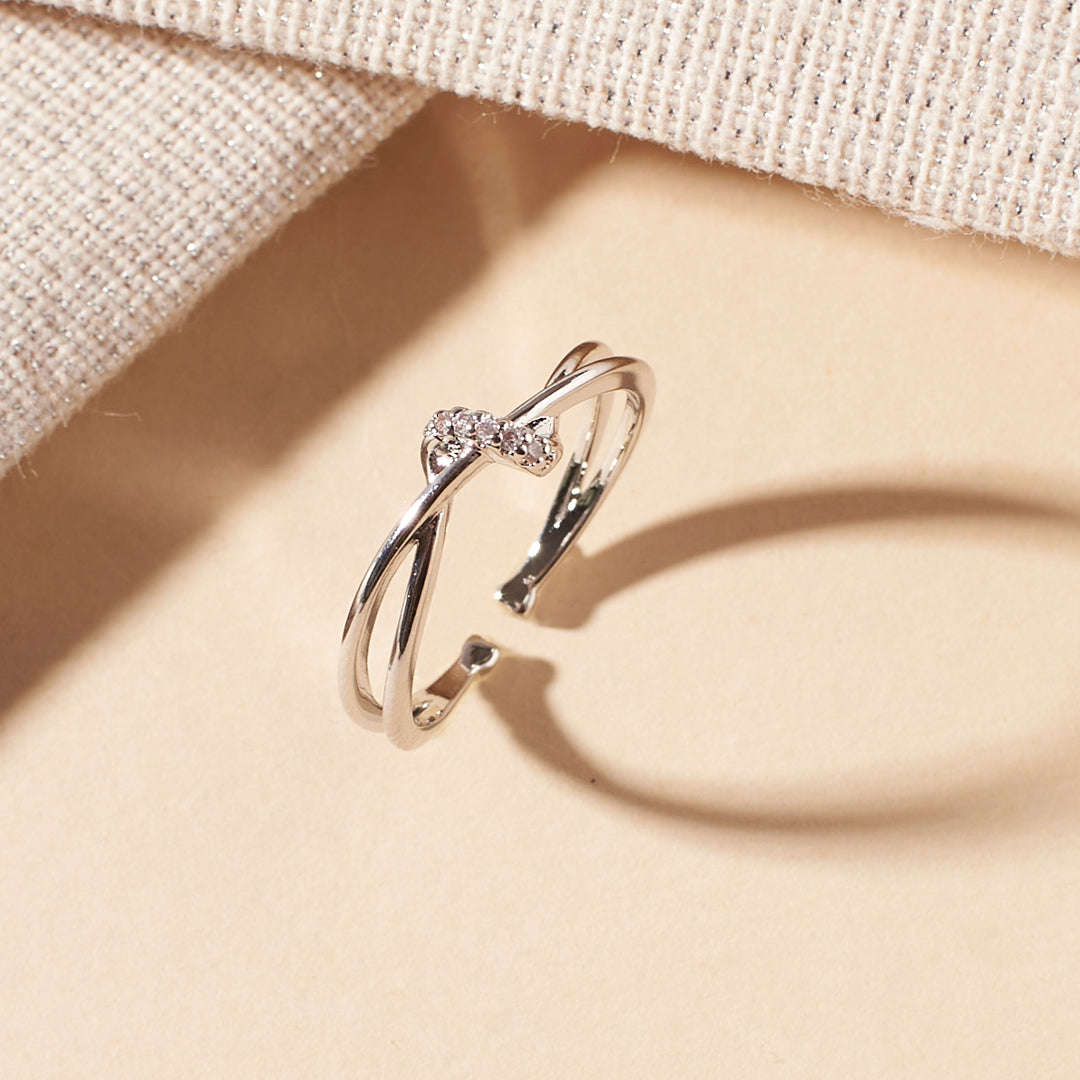 New Turn Silver Ring