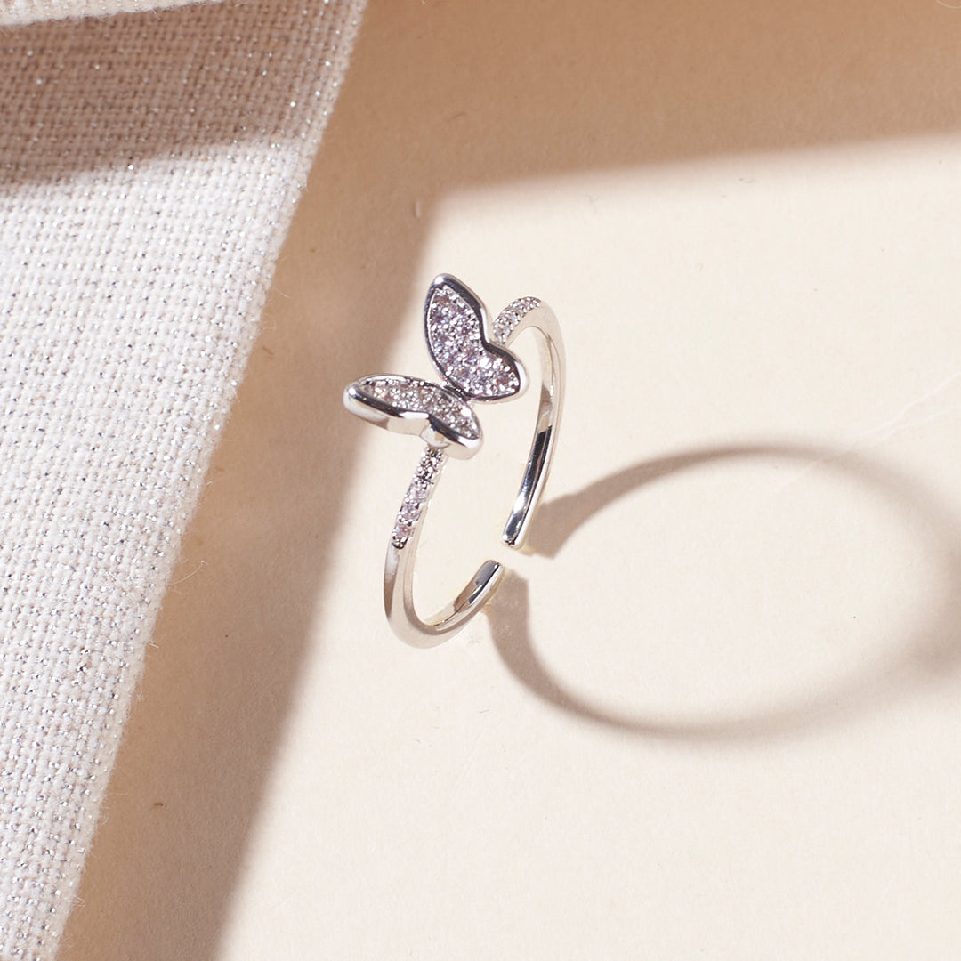 Hollis Studded Butterfly Silver Ring - Salty Accessories