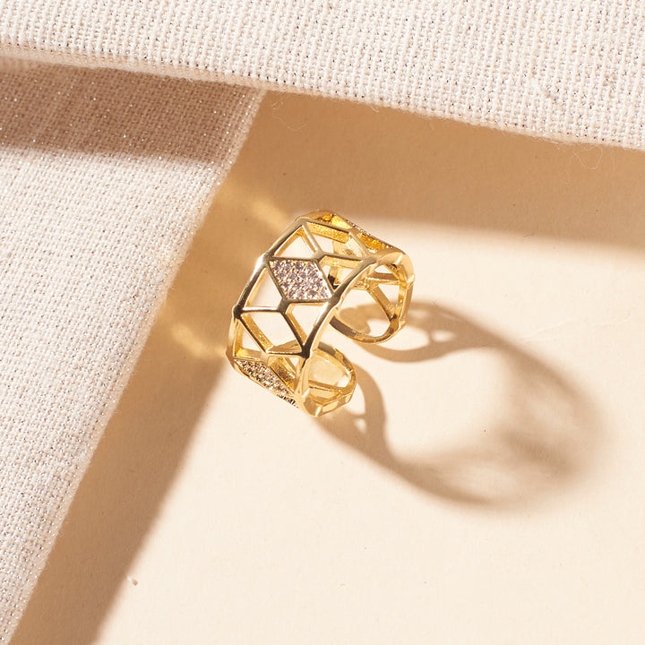 Captivating Bold Gold Ring - Salty Accessories