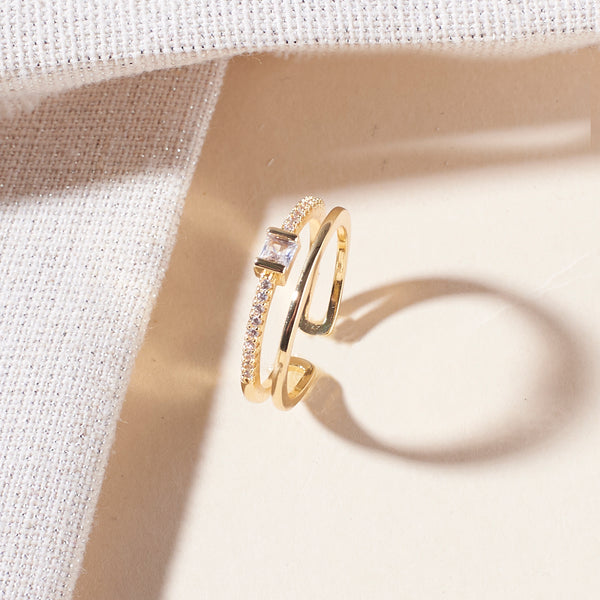 Sadie Solitaire Gold Ring