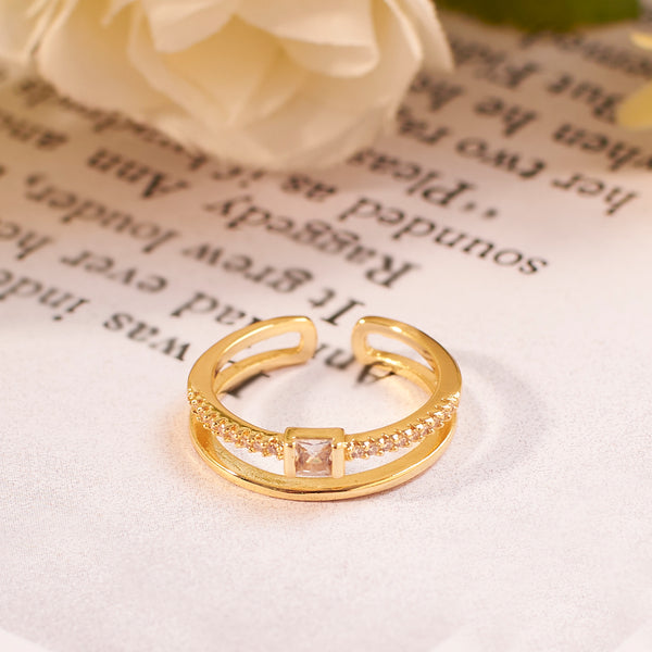 Sadie Solitaire Gold Ring