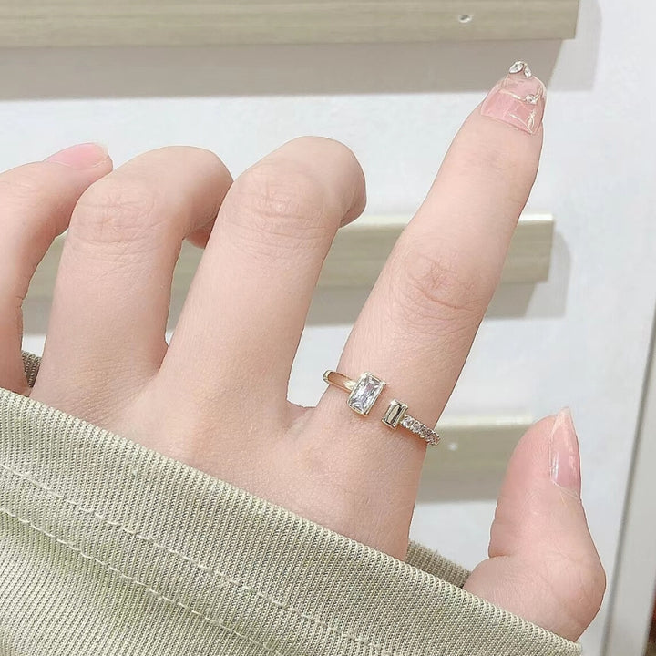 Niata Crystal Gold Ring - Salty Accessories