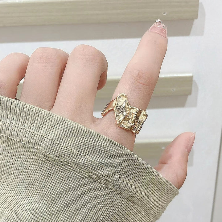 Crooked texture Gold Ring - Salty Accessories