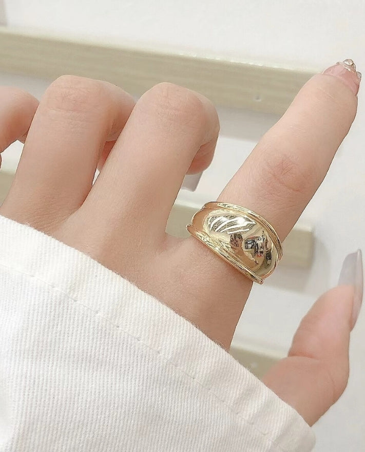 Kayden Bold Gold Ring - Salty Accessories