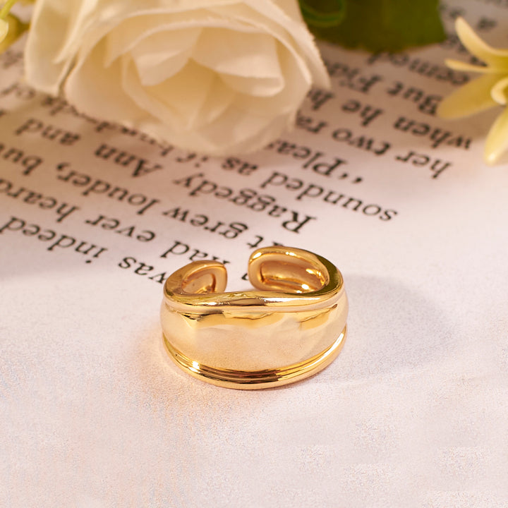 Kayden Bold Gold Ring