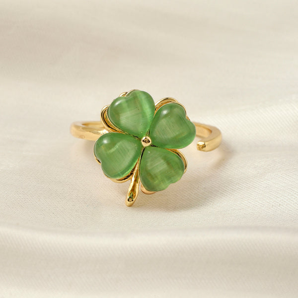 Nyrah Spinner Green Floral Ring