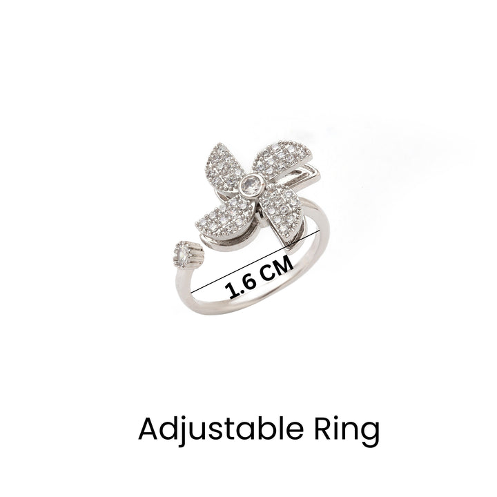 Windy Spinner Crystal Ring