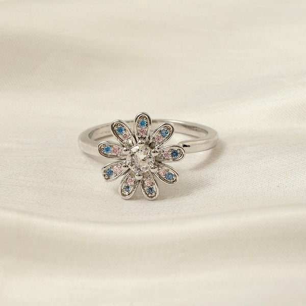 Daisy On Date Crystal Spinner Ring