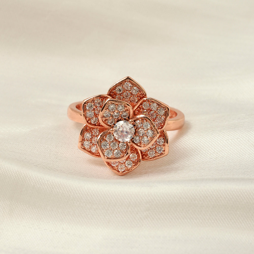 Evie Rosegold Crystal Spinner Ring - Salty Accessories