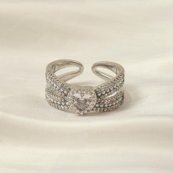 Parisa Crystal Heart Silver Ring