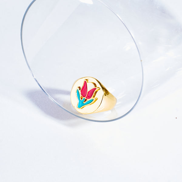 Radiant Flora Blooming Beauty