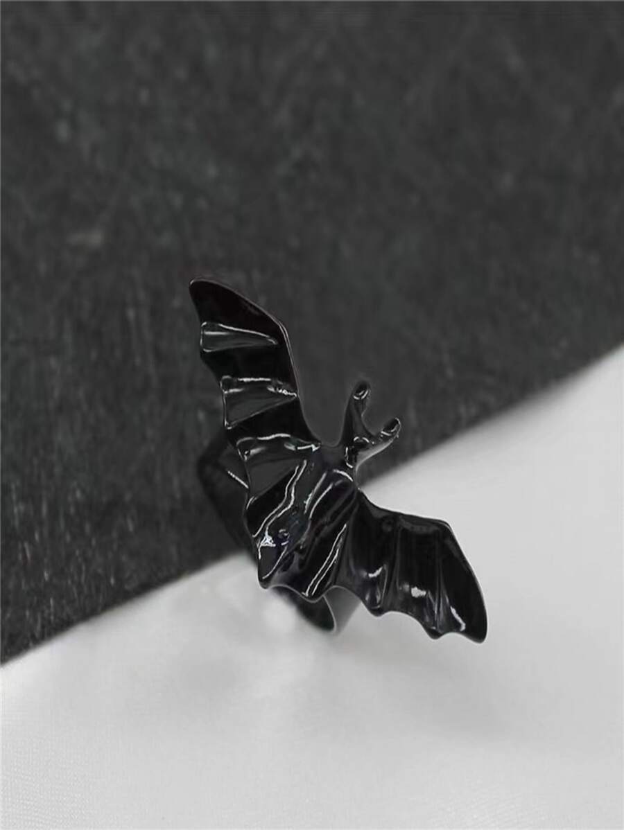 Vampire Flight Ring - Salty Accessories