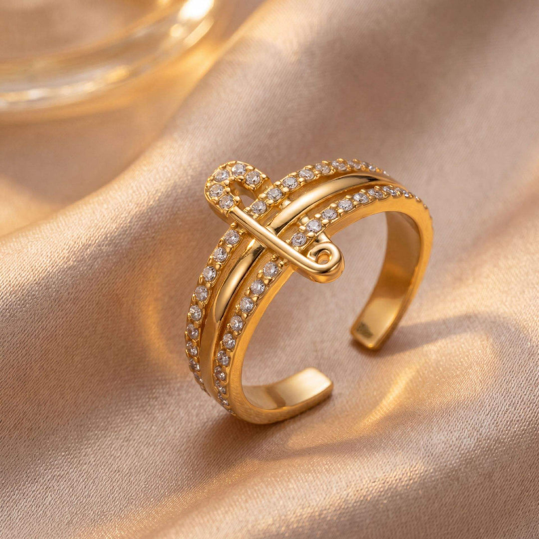 Pin Me Glam Gold Ring
