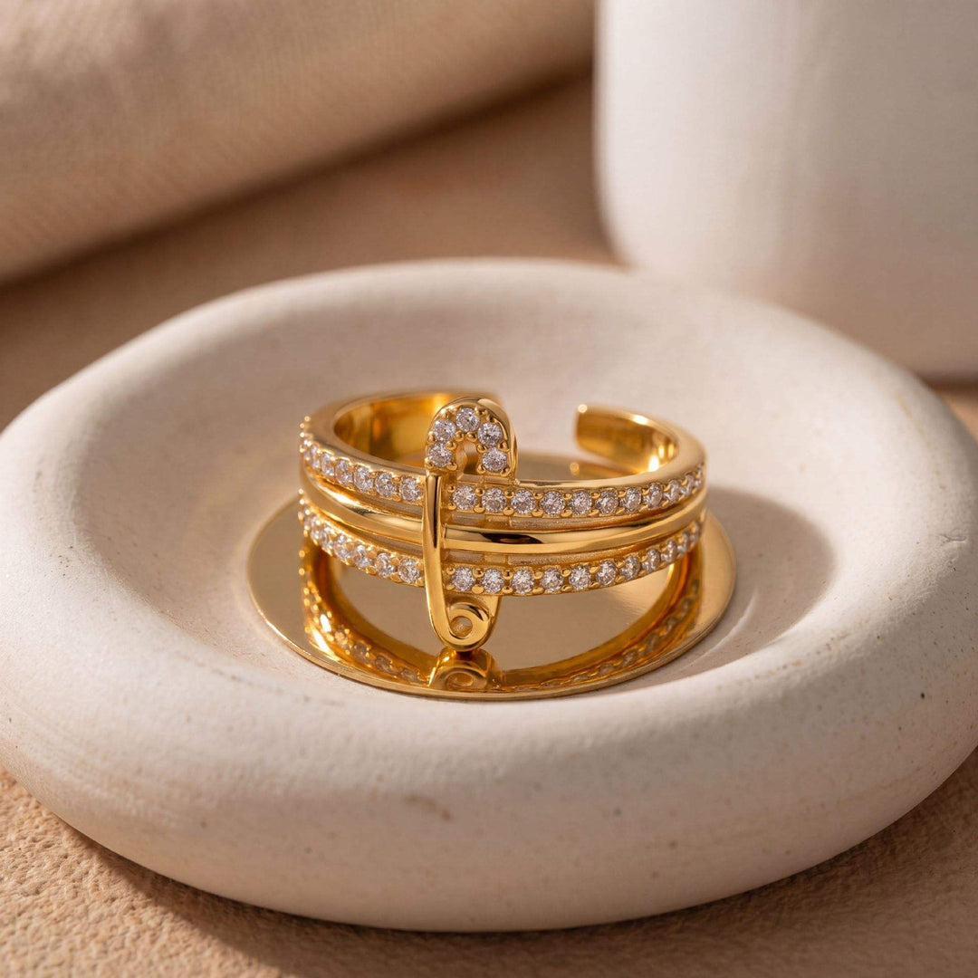 Pin Me Glam Gold Ring