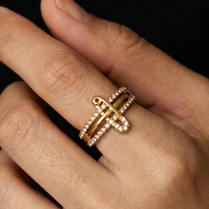 Pin Me Glam Gold Ring