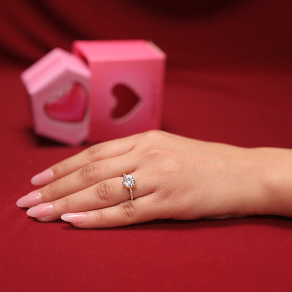 Round Solitaire Ring With Valentine Box