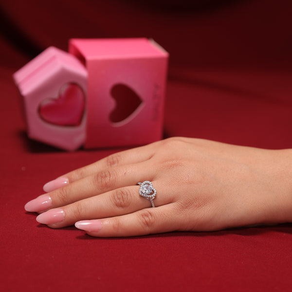 Posy Diamond Ring With Valentine Box