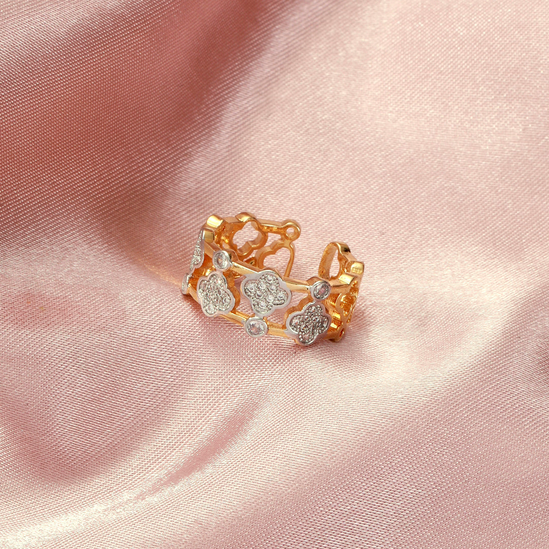 Hazel Diamond Ring