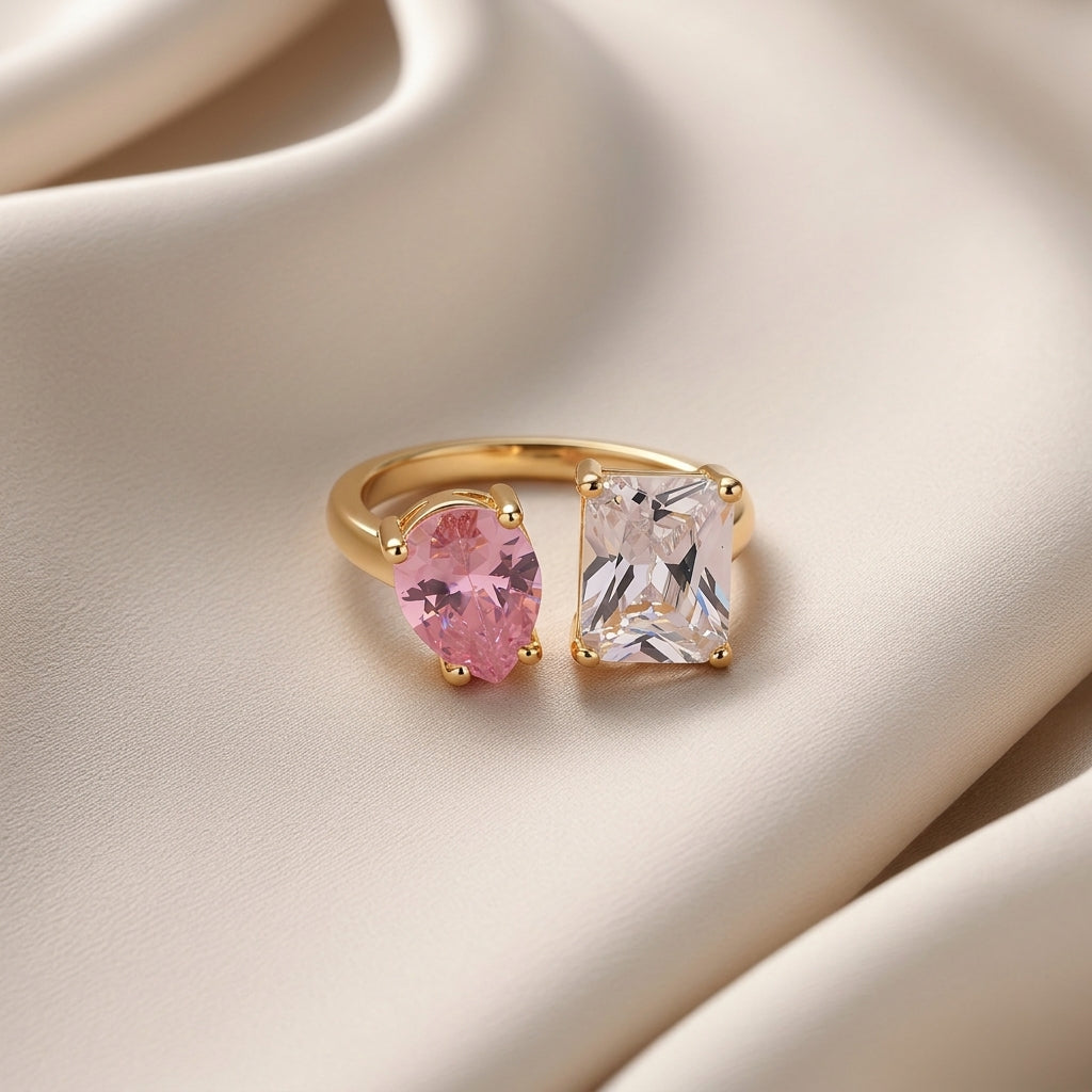 Mesmerize Toi-et-Moi Golden Ring