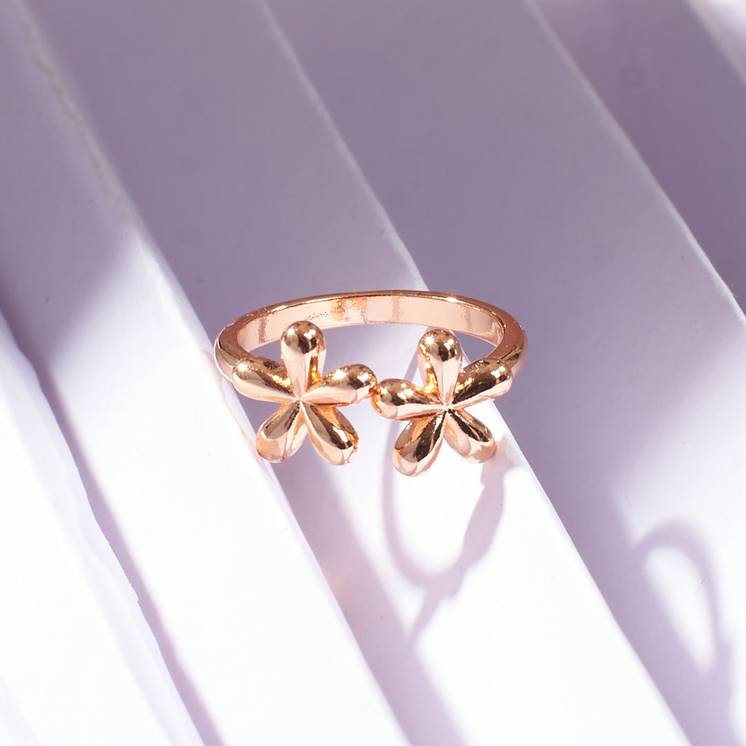 You and me  Floral RoseGold Ring